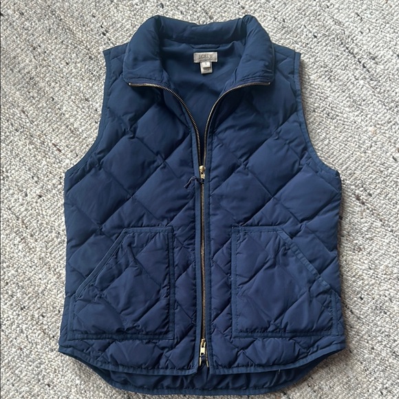 J.Crew Quilted Vest Size Small - Picture 1 of 3
